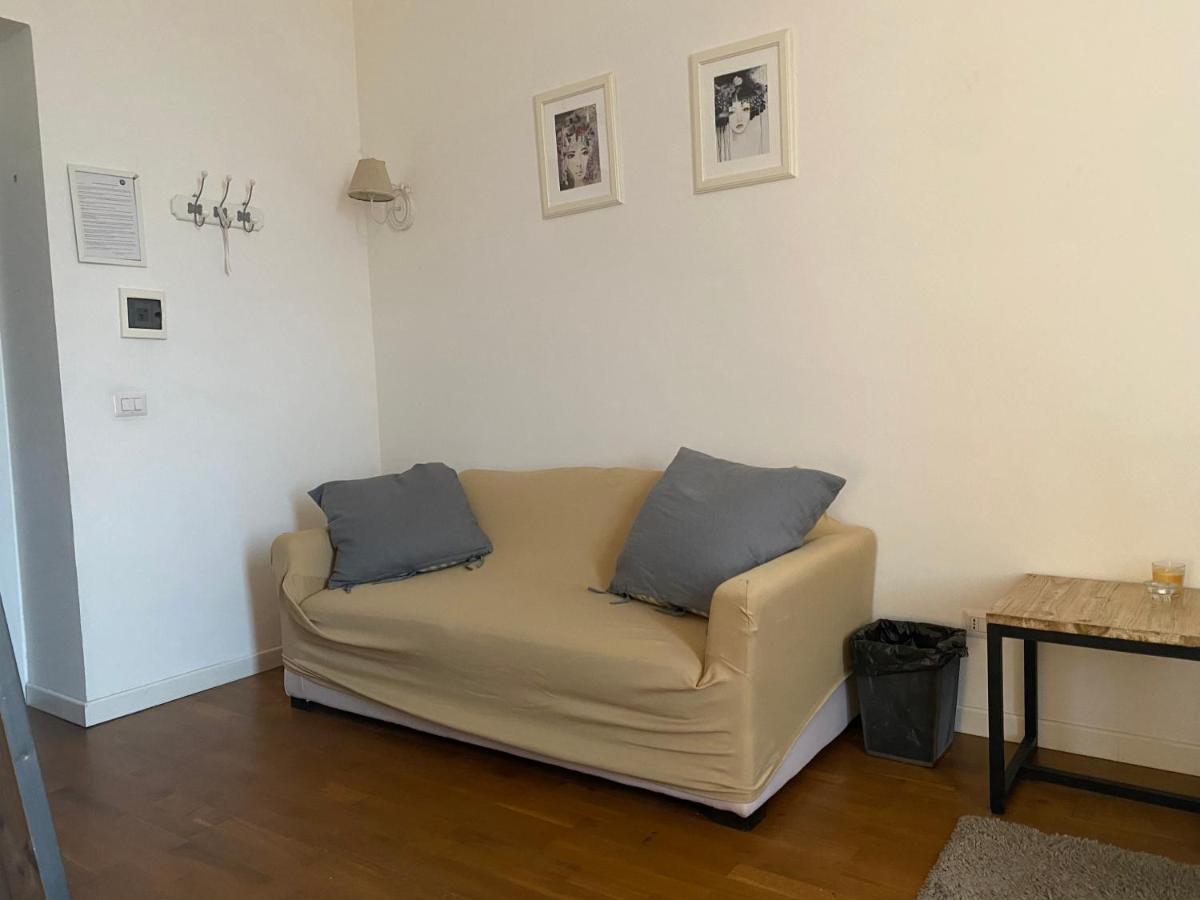 La Rosa Di Roma1 Cozy Big Room In San Giovanni Exterior photo
